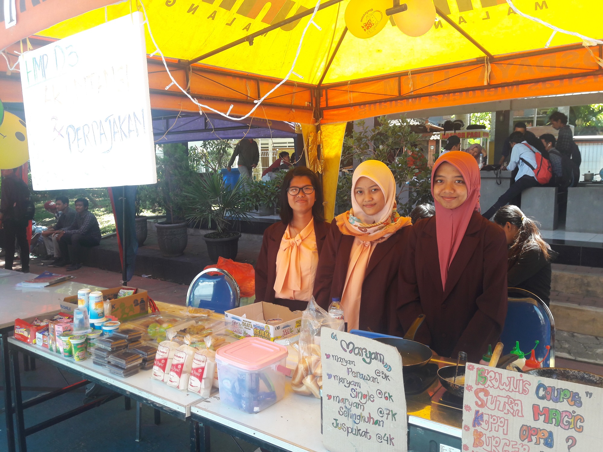 Badan Eksekutif Mahasiswa Fakultas Ekonomi & Bisnis Universitas Merdeka BEM FEB Unmer Malang menyelenggarakan kegiatan yang bertajuk Bussines Economic