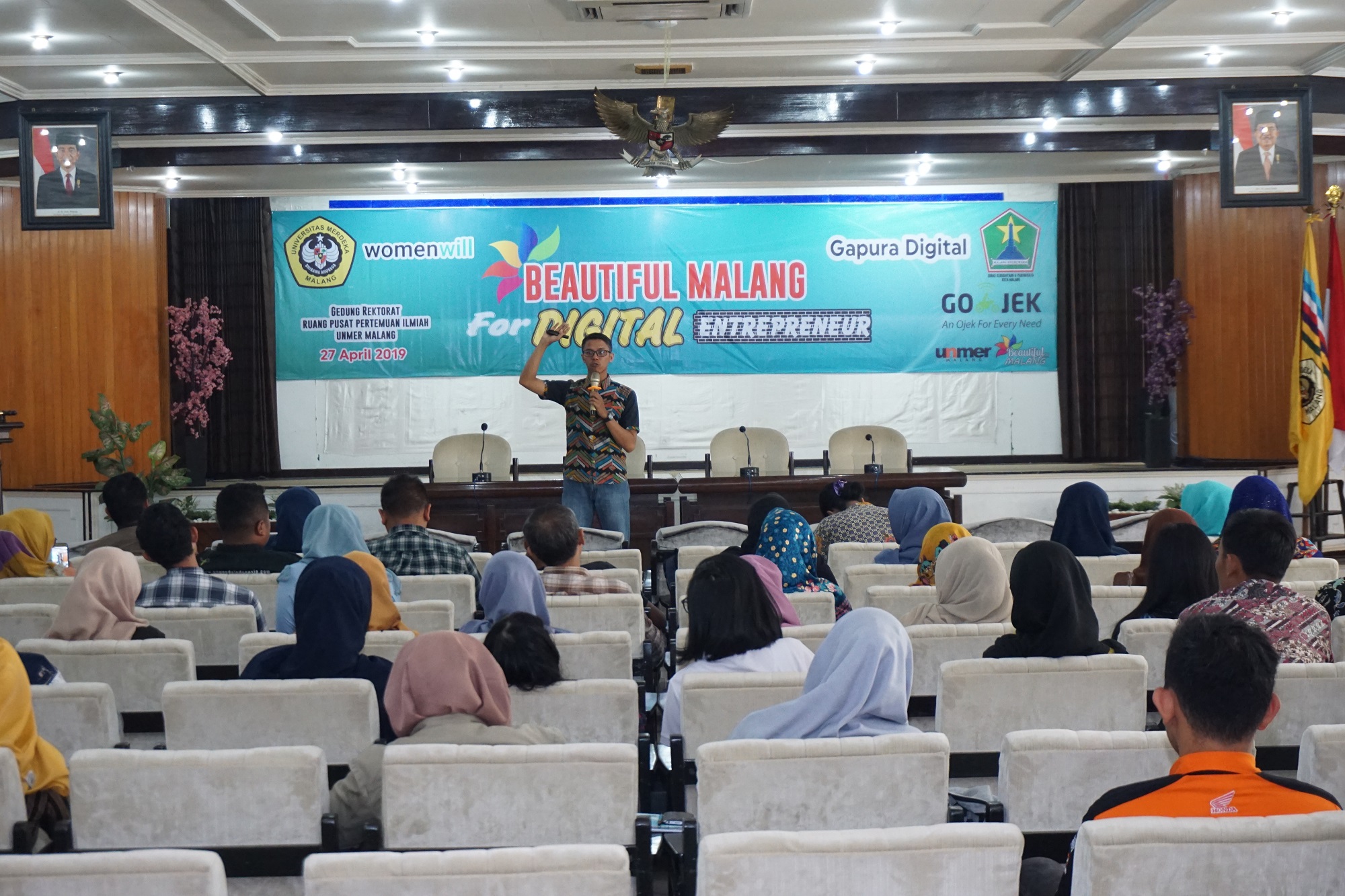 Pusat Kemandirian & Kewirausahaan LPPM Unmer Malang berkolaborasi dengan Dinas Pariwisata Kota Malang Google Gojek & Womanwill menyelenggarakan workshop
