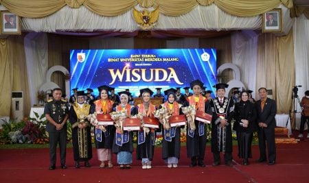 UNMER Malang Gelar Wisuda Semester Ganjil 2024/2025:  Dorong Wisudawan Berdampak